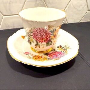 ROYAL ADDERLEY ENGLAND TEA CUP AND SAUCER Chrysanthemum Vintage Floral Gold Trim